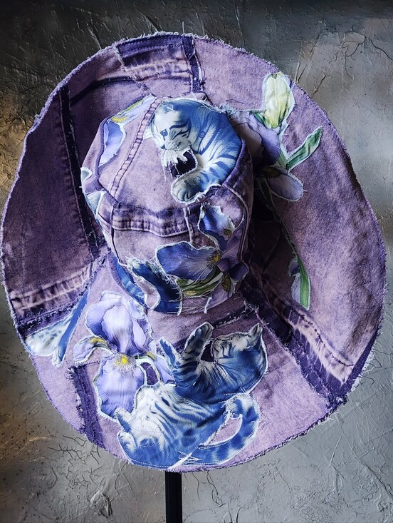 Designer Hat Chic Distressed Avant-garde Bohemian Iris Cat Appliqué Patchwork main image 9